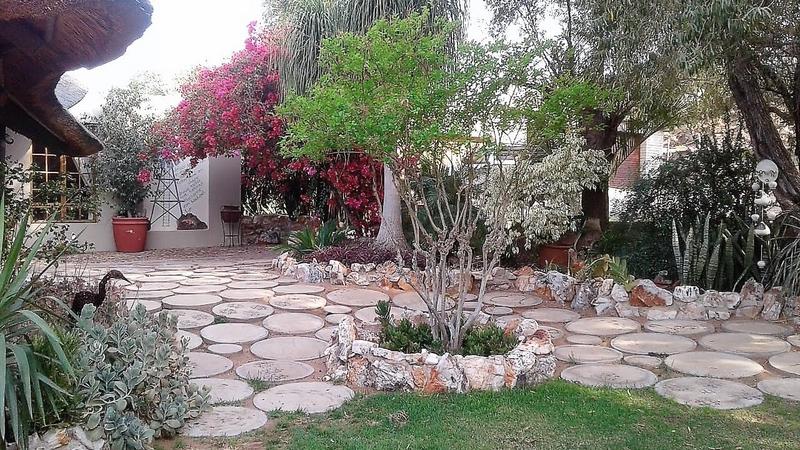 6 Bedroom Property for Sale in Keimoes Northern Cape